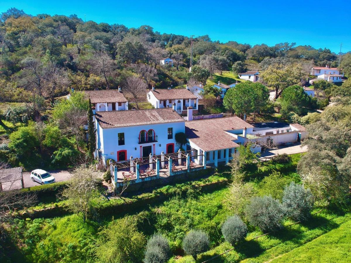 Finca Valbono Apartamentos Rurales Y Hotel Aracena Kültér fotó