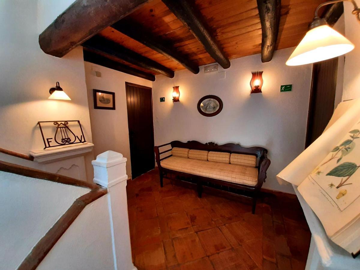 Finca Valbono Apartamentos Rurales Y Hotel Aracena Kültér fotó