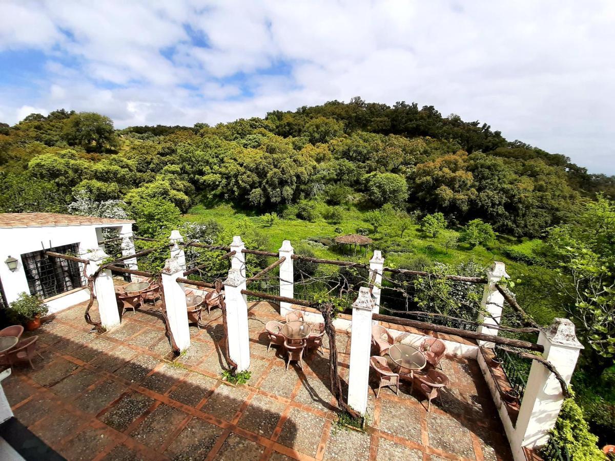Finca Valbono Apartamentos Rurales Y Hotel Aracena Kültér fotó