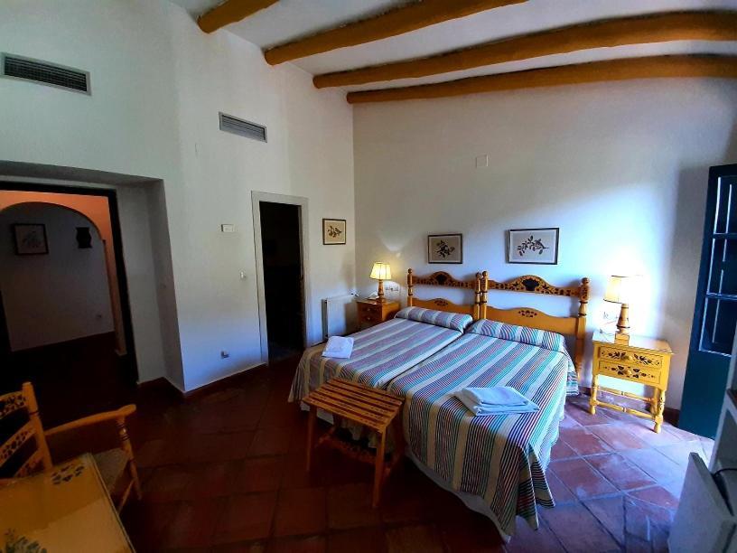 Finca Valbono Apartamentos Rurales Y Hotel Aracena Kültér fotó