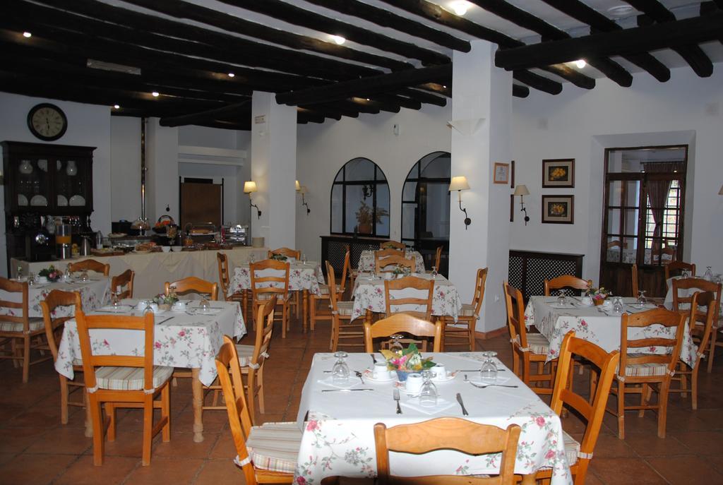 Finca Valbono Apartamentos Rurales Y Hotel Aracena Kültér fotó