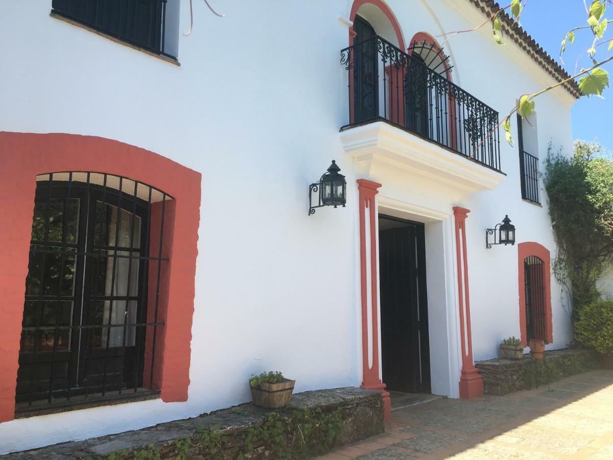 Finca Valbono Apartamentos Rurales Y Hotel Aracena Kültér fotó